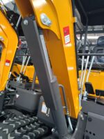 digging arm bucket hydraulic cylinder 1.5 ton mini excavator KM385B