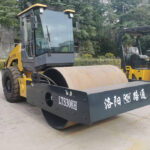 LUTONG LTS308H road roller for sale - Hydraulic Single Drum. Factory direct from China.